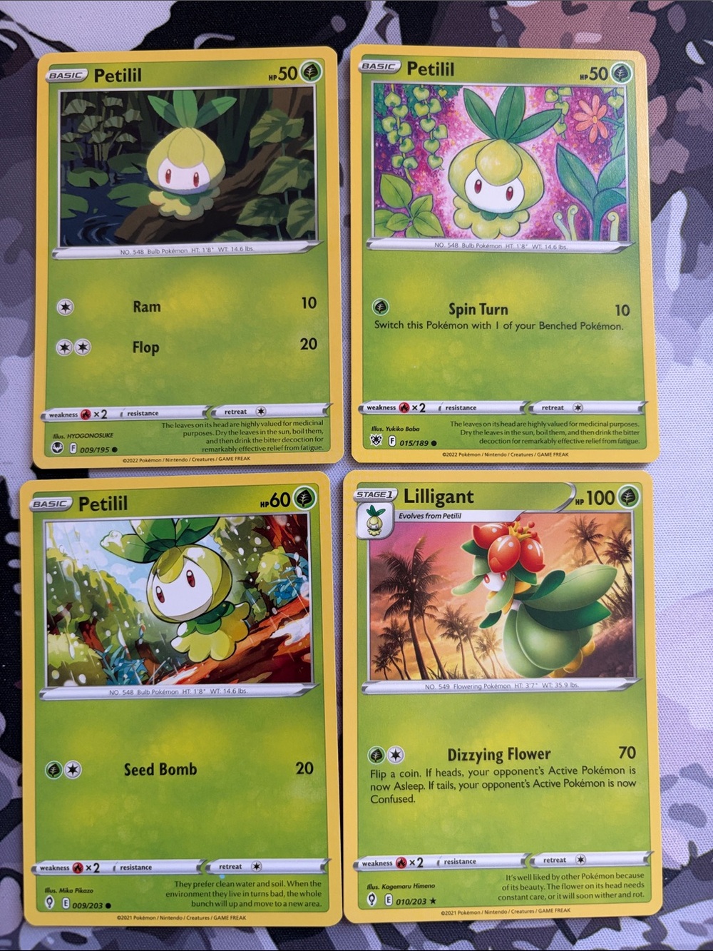 Petilil & Lilligant Evolution Collection Lot | 4 Pokémon Cards | ✨5/$25✨